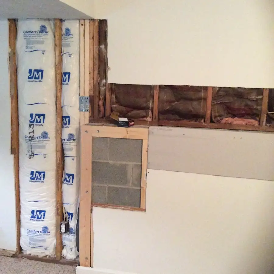 Wall insulation replacement during Structural Drying in Shippensburg